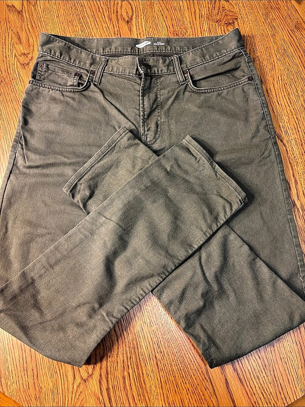 Old Navy Women's Straight Leg Pants Gray Size 6/28